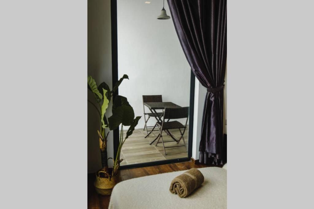 Jazz Suites 1 Vivacity 쿠칭 외부 사진