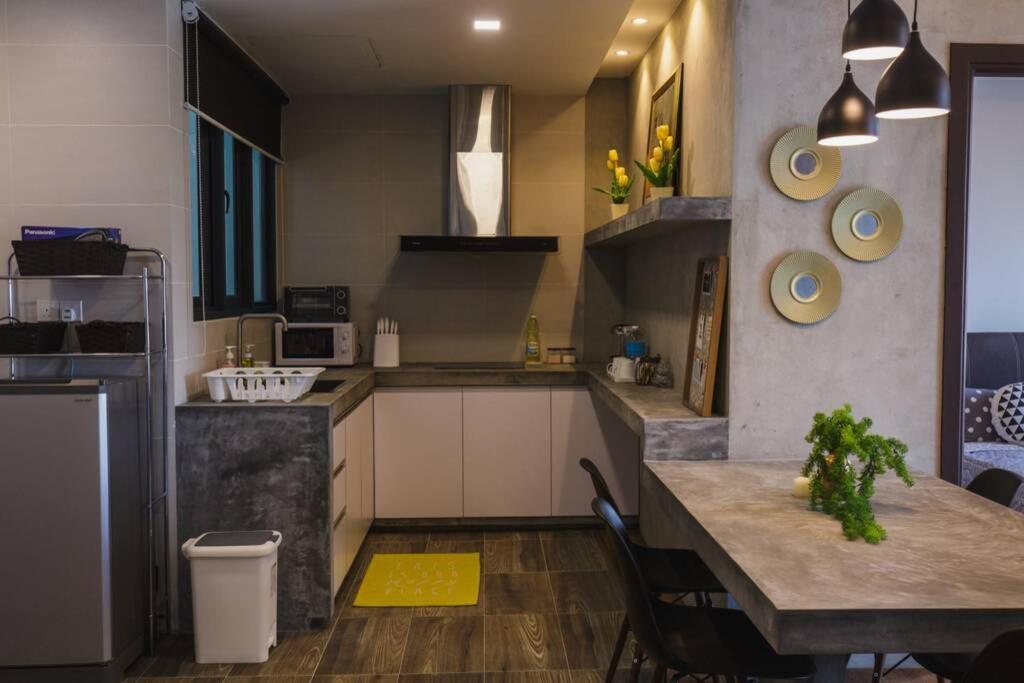 Jazz Suites 1 Vivacity 쿠칭 외부 사진